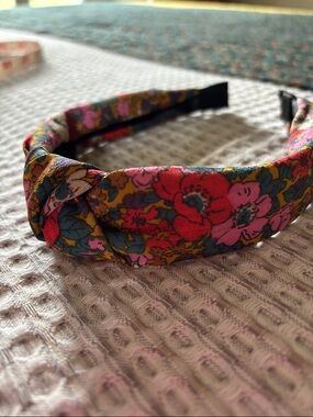 Boho floral knot headband